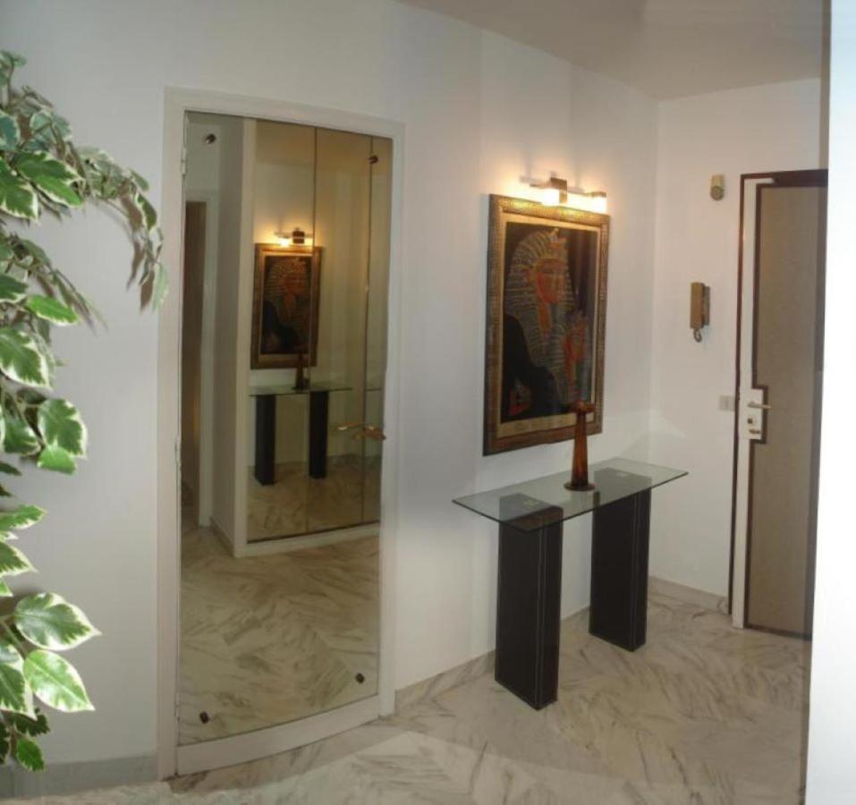 Appartement F3 Vue Mer Et Croisette Cannes Buitenkant foto